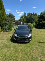 Ford Mondeo 2,2TDCi DPF Ghia Turnier Ghia - Ford Mondeo aus 2008: Ghia