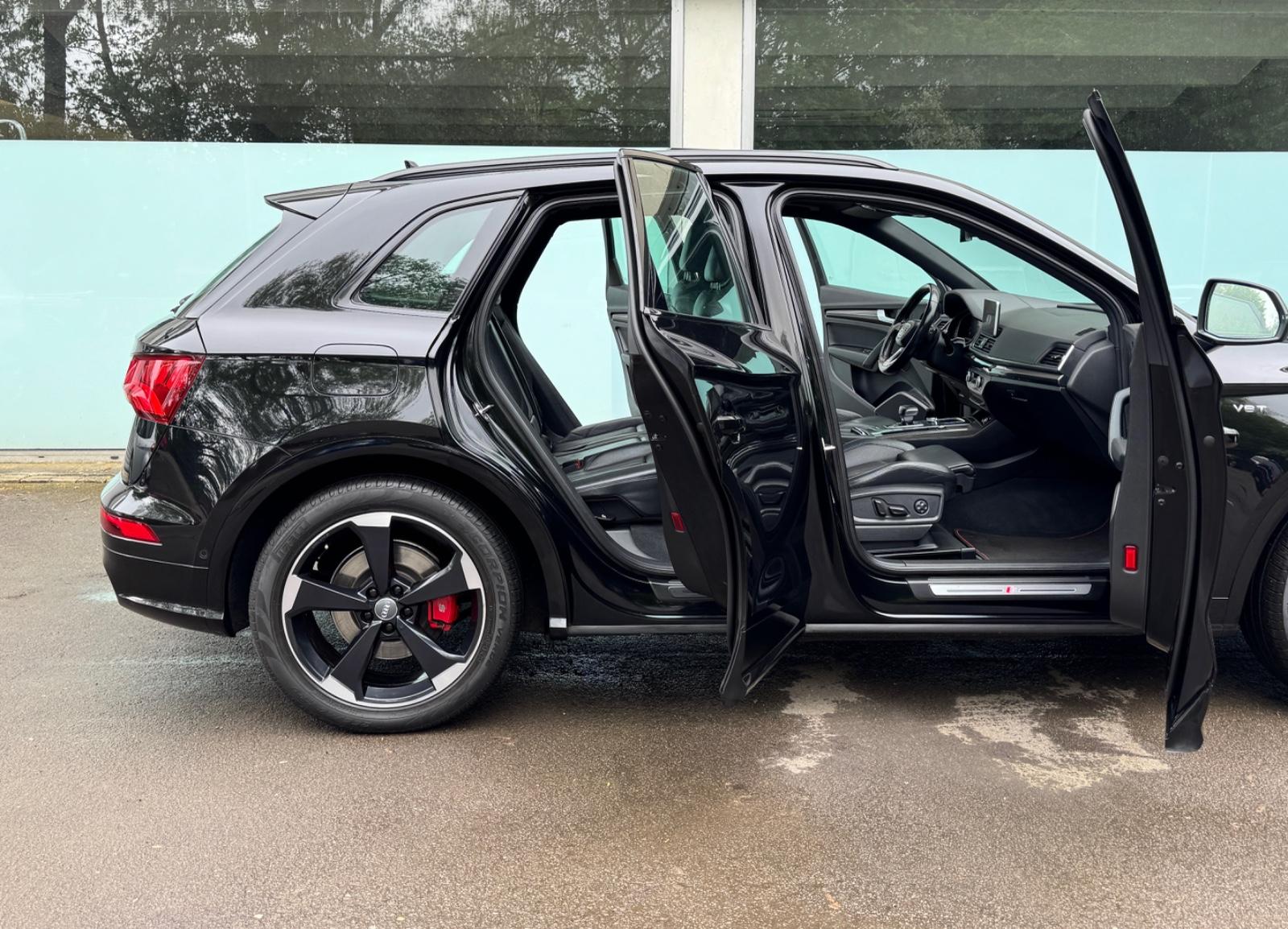 Audi SQ5 3.0 TFSI quattro 354 ch – Toit panoramique – Matrix LED – Affichage tête haute