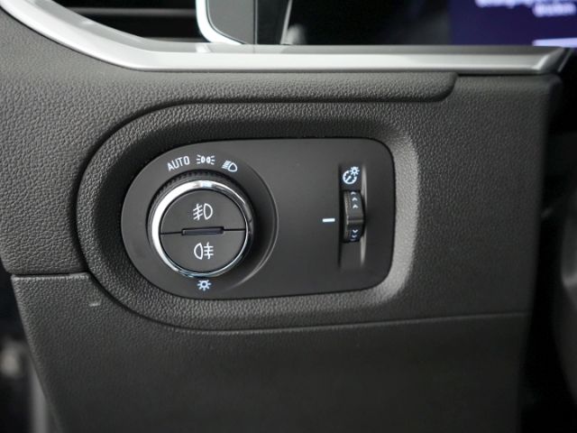 Grandland ULTIMATE AT+NAVI+KEYLESS+ACC+360 GRAD 