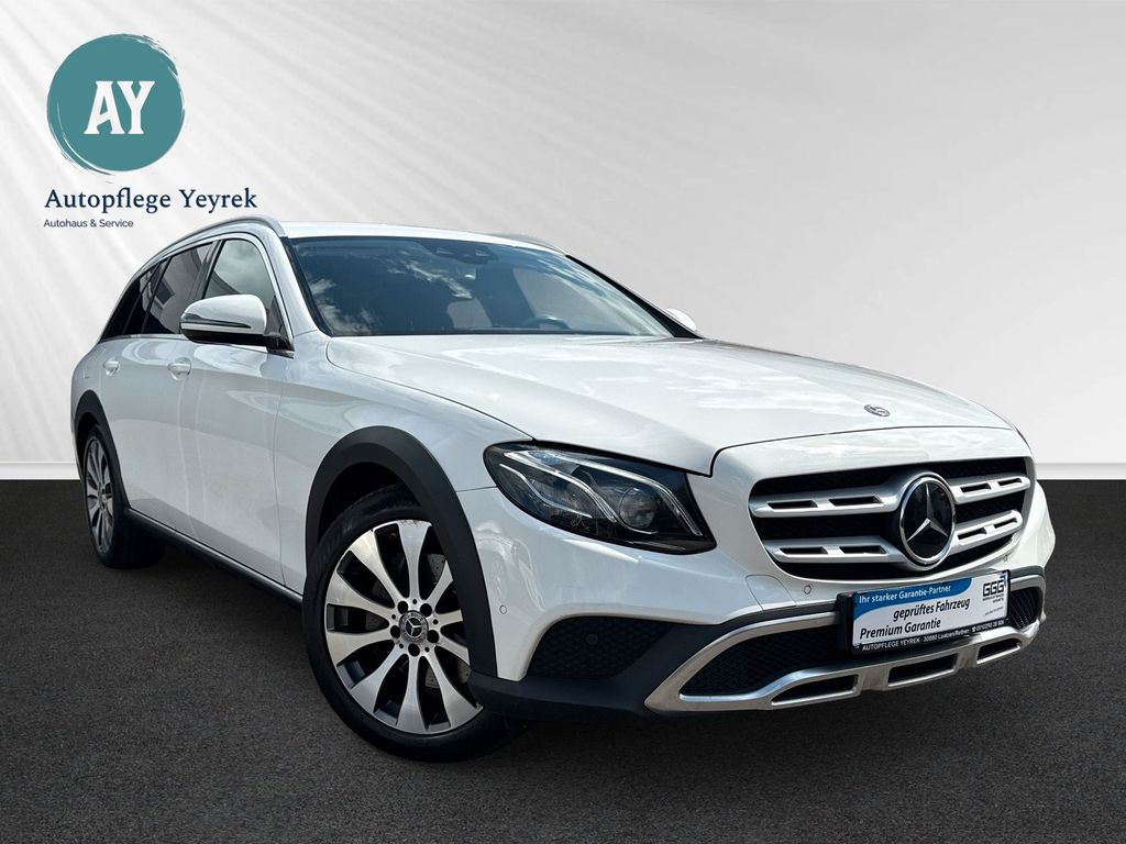 Image of Mercedes-Benz E 220