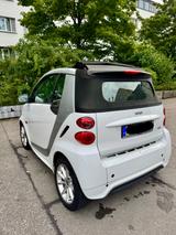 Smart Fortwo Cabrio 1.0 mhd Autom | EZ 07/13 | 67 TKM  - Smart Gebrauchtwagen in München
