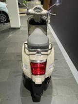 Vespa GTS 300 E5 BEIGE Q01 - Offers