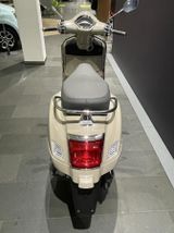 Vespa GTS 300 E5 BEIGE Q01 - VESPA BEIGE