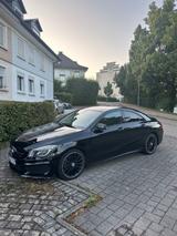 Mercedes-Benz CLA 180 AMG Line Edition one - gebrauchte Mercedes-Benz CLA 180 aus dem Jahr 2013