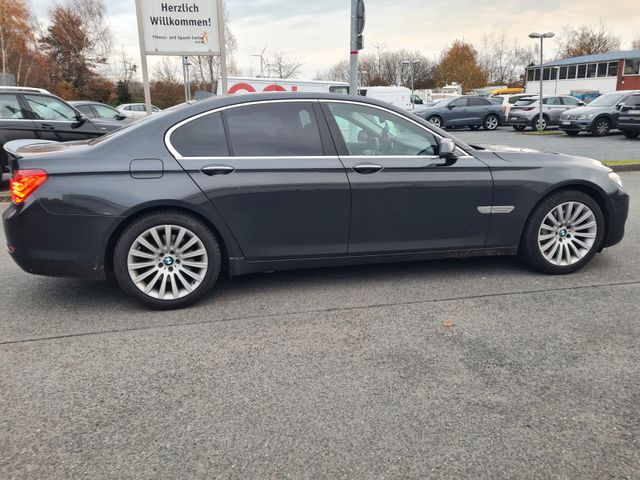 BMW 730d Leder Navi Bi-Xenon Head-Up