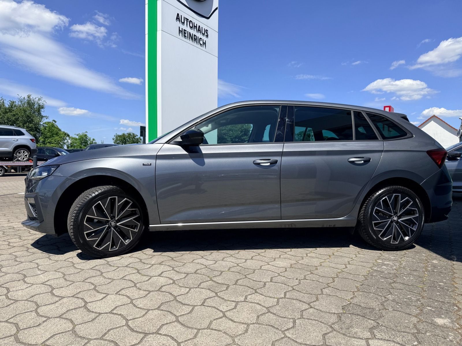 Fahrzeugabbildung SKODA Scala Selection Tour 1.0 TSI 70kW*5-Gang*RFK*Sma