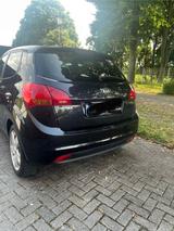 Kia Venga Venga 1.6 CRDi AHK,NAVI - Kia Venga mit Diesel-Antrieb: 1.6