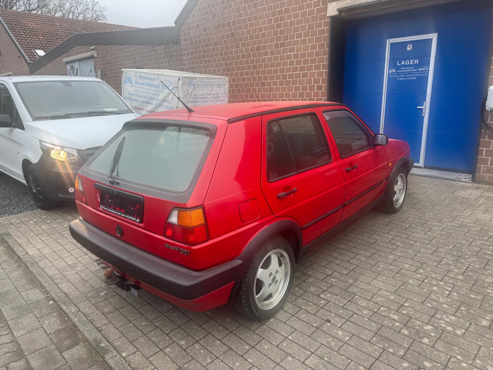 Volkswagen Golf 2 GTI