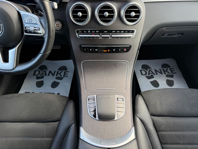 Mercedes-Benz GLC 200 4Matic AMG/LED/NAVI/AHK