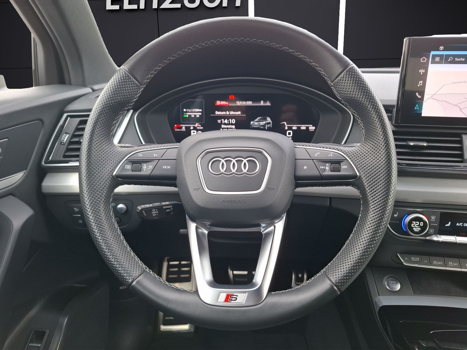 Fahrzeugabbildung Audi Q5 40 TDI quattro S-line S-tronic STH Matrix AHK