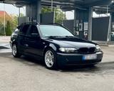 BMW 330i Touring - BMW 330 aus 2004: 330i