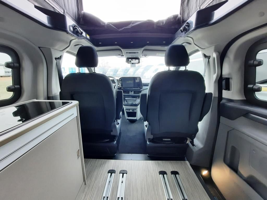 Fahrzeug Übersicht 5 Fahrzeugabbildung Bürstner B66 532 UV Verfügbar 9.090,- € Sparen