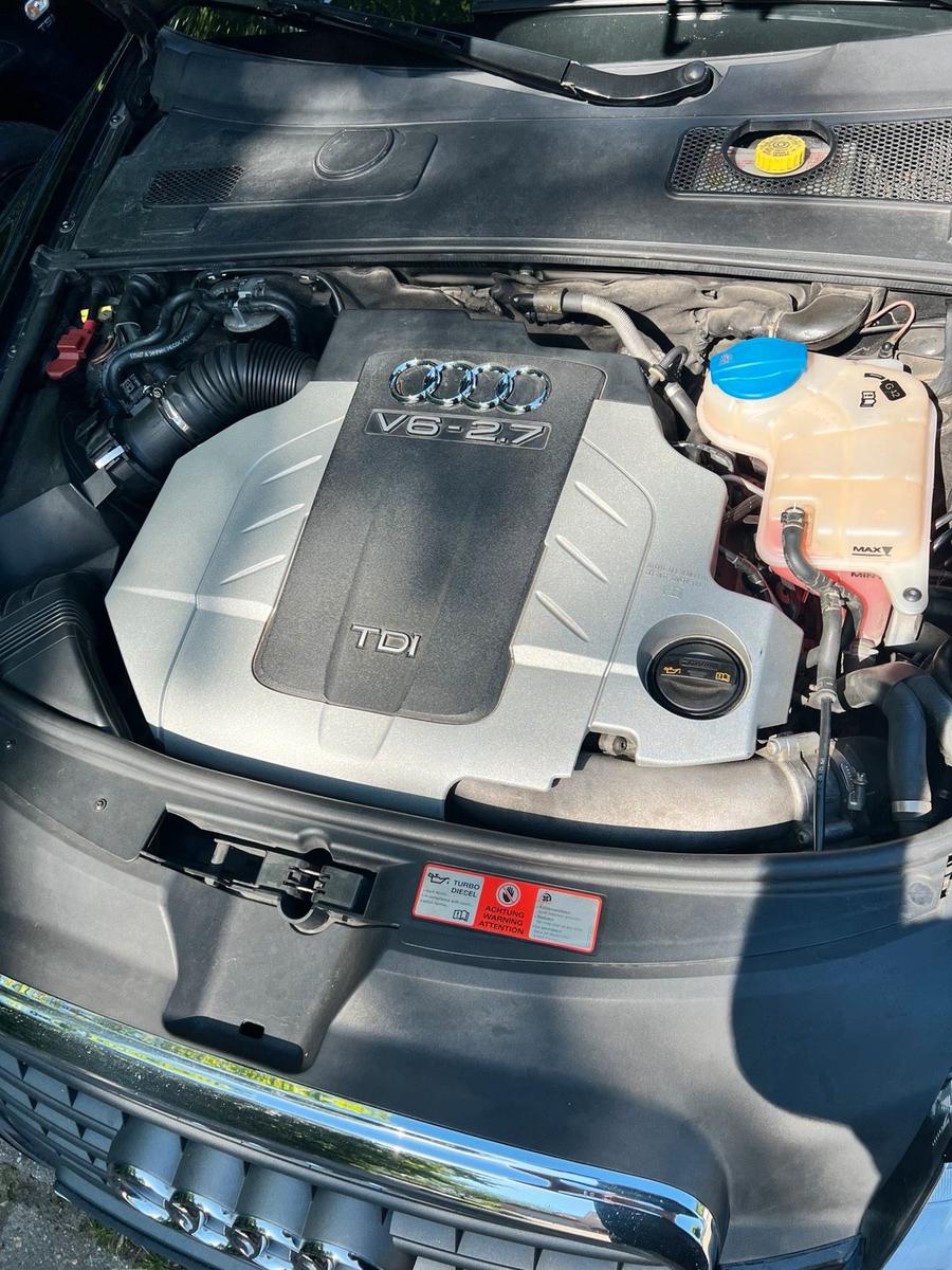 Audi A6 2009 — photo 15