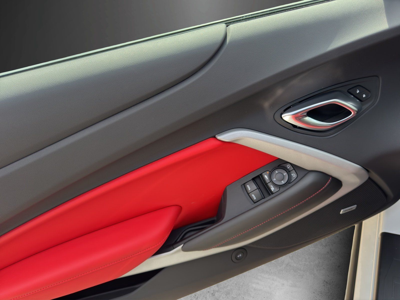 Fahrzeugabbildung Chevrolet Camaro Cabriolet Automatic RS PAKET/NAVI/RFK/TEM