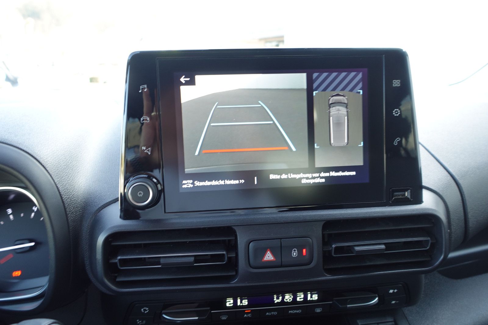 Fahrzeugabbildung Toyota Proace City Verso L2 Executive 1.2T,Navi,Kamera
