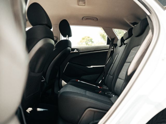 HYUNDAI Tucson Advantage Mild-Hybrid 2WD 1.6 CRDi, RFK,