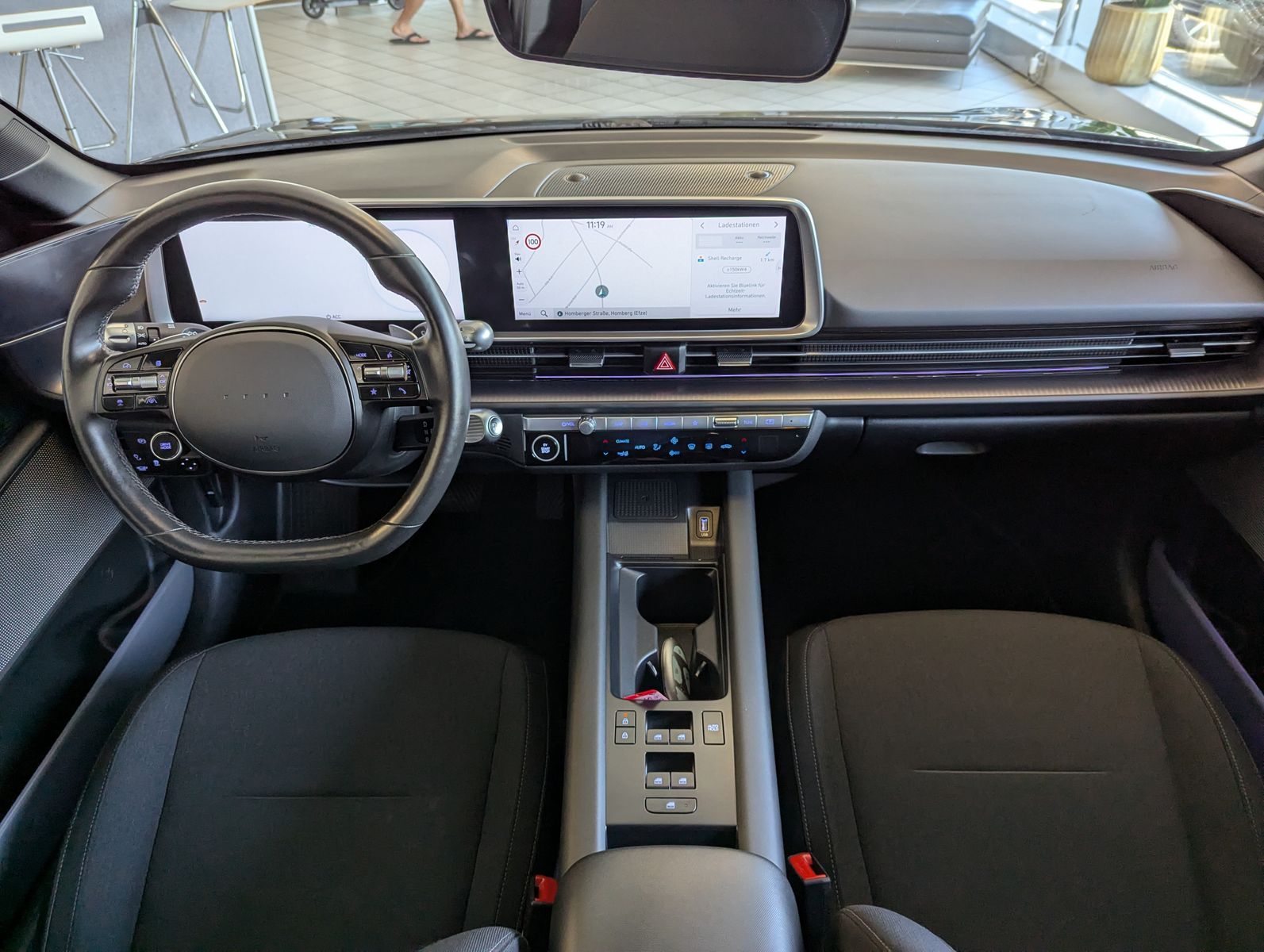 Fahrzeugabbildung Hyundai Ioniq 6 Dynamiq 77,4 kWh Kamera LED 95% SOH