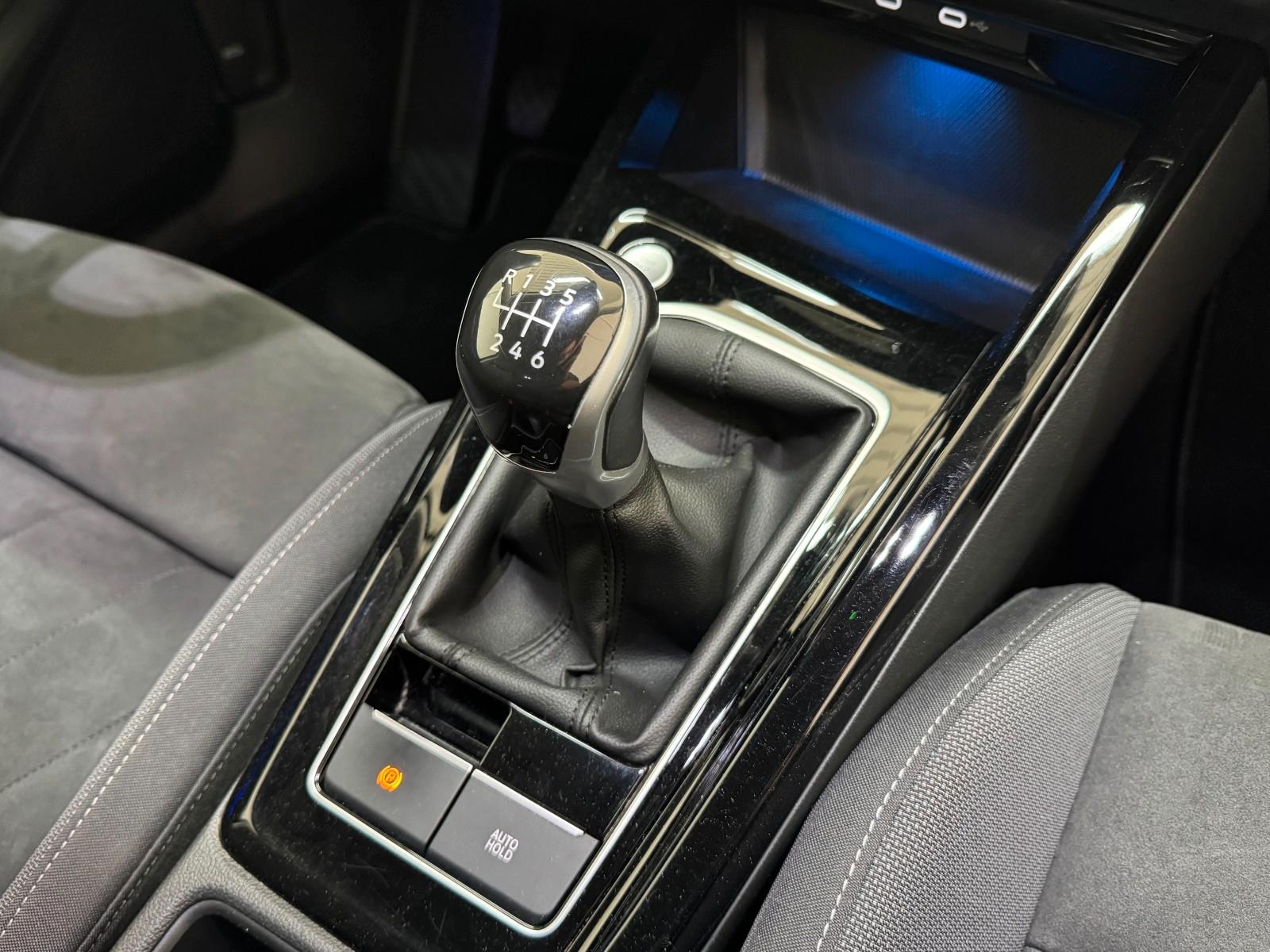 Volkswagen Golf VIII Variant Style LED Navi H&K ACC Kamera, миниатюра 13
