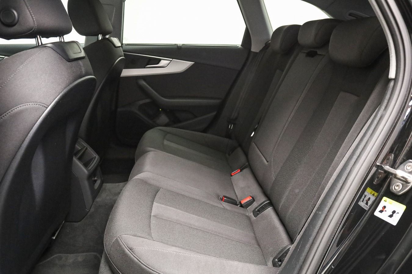 Audi A4 - Bild 22