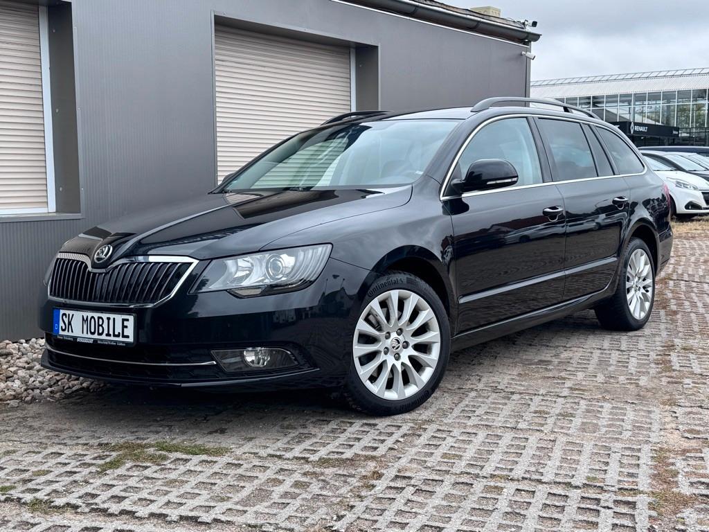 Skoda Superb Combi Exclusive 1HAND*KLIMA*XENON*NAVI*