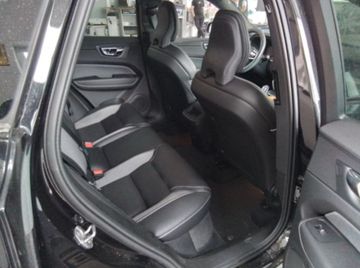 Volvo XC60 - 8