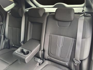 Hyundai TUCSON - 11