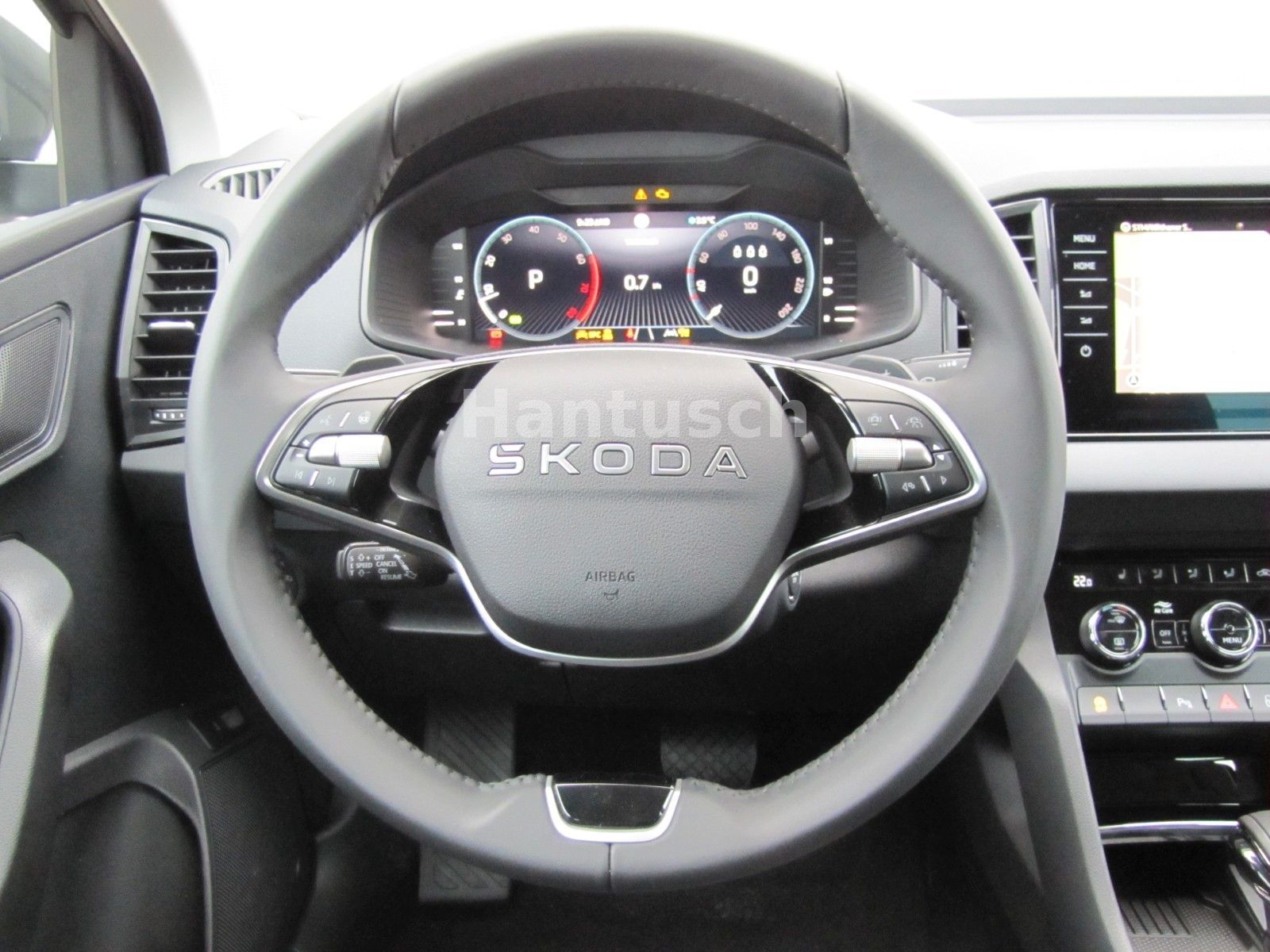 Fahrzeugabbildung SKODA Karoq Balance 1.5l TSI 150PS 7-Gang DSG