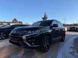 Mitsubishi Outlander Spirit+ 4WD,360°Kamera,Alcant.,TOP - Mitsubishi Gebrauchtwagen in Stuttgart