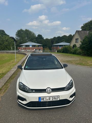 Volkswagen Golf 2.0 TSI 4MOTION R R Facelift