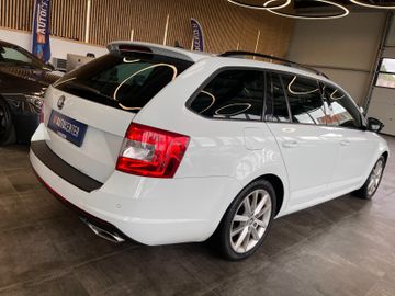 Skoda Octavia Combi RS *TEMPOMAT*NAVI*AHK*BI-XENON*