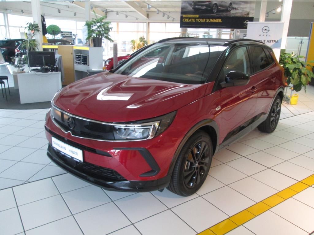 Grandland GS Line PlugIn Hybrid Navi Kamera