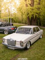Mercedes-Benz Mercedes w114 /8 Strich8 230 6 zyl 71er i... - Mercedes-Benz 230 in Leipzig