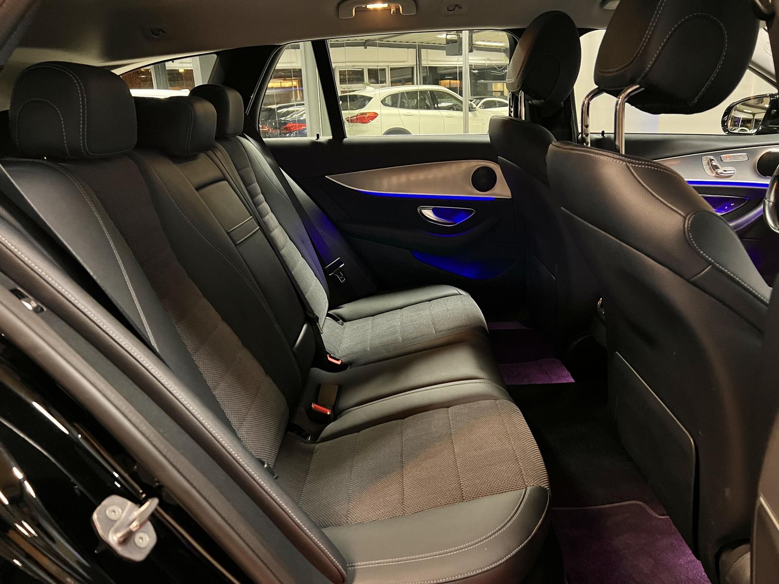 Mercedes-Benz E 200 EXCLUSIVE*9G*AMBIENTE*NAVI*R-KAMERA*77TKM*