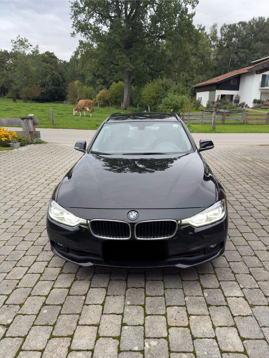 BMW 330d Touring Advantage Automatic Advantage