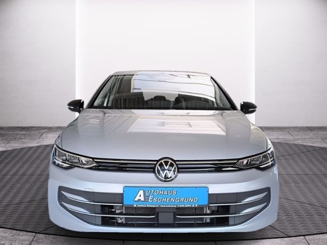 Fahrzeugabbildung Volkswagen Golf VIII 1.5 TSI Goal LED ACC NAVI RÜCKKAM ALLW