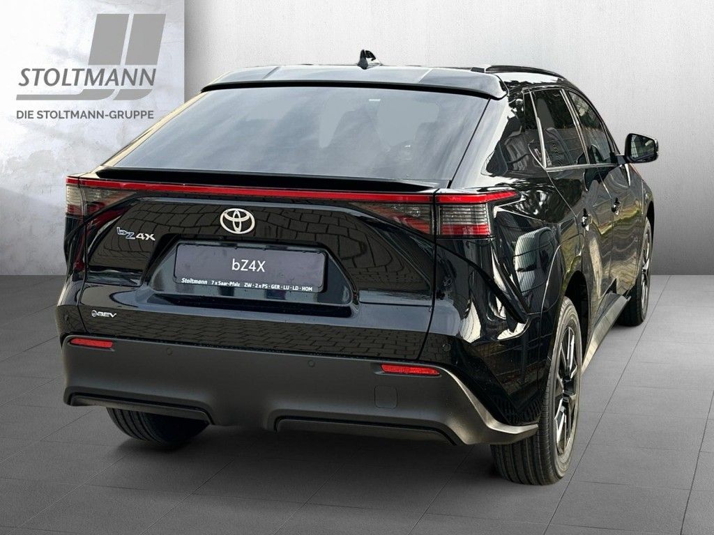 Toyota bZ4X Teamplayer imagem 3