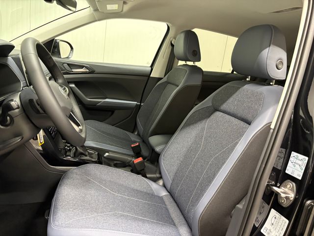 T-Cross Style 1.0 TSI DSG LED SHZ RFK ACC