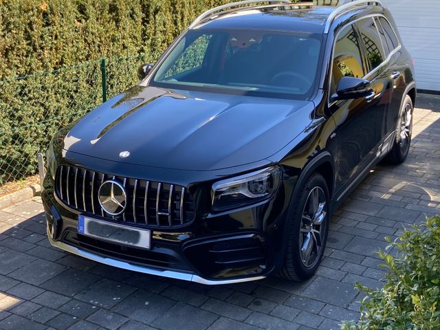 MERCEDES-BENZ GLB 35 AMG Mercedes-AMG GLB 35 4MATIC DCT Me...