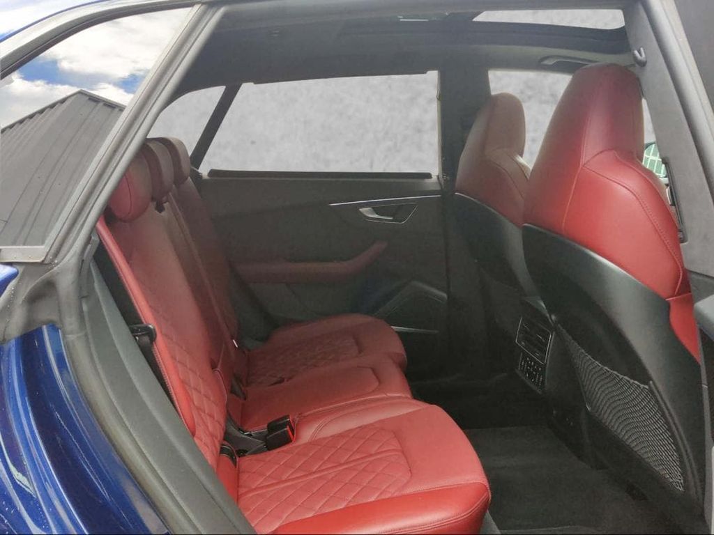 Audi SQ8 SUV competition plus TFSI 373(507) kW(PS) ti