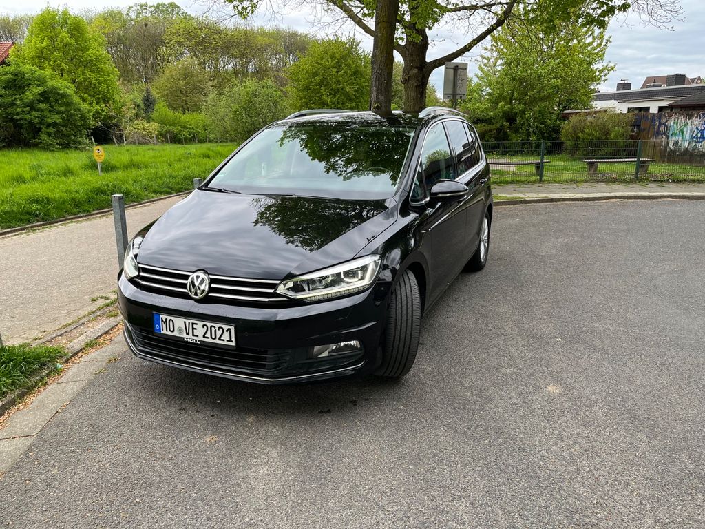 Image of Volkswagen Touran