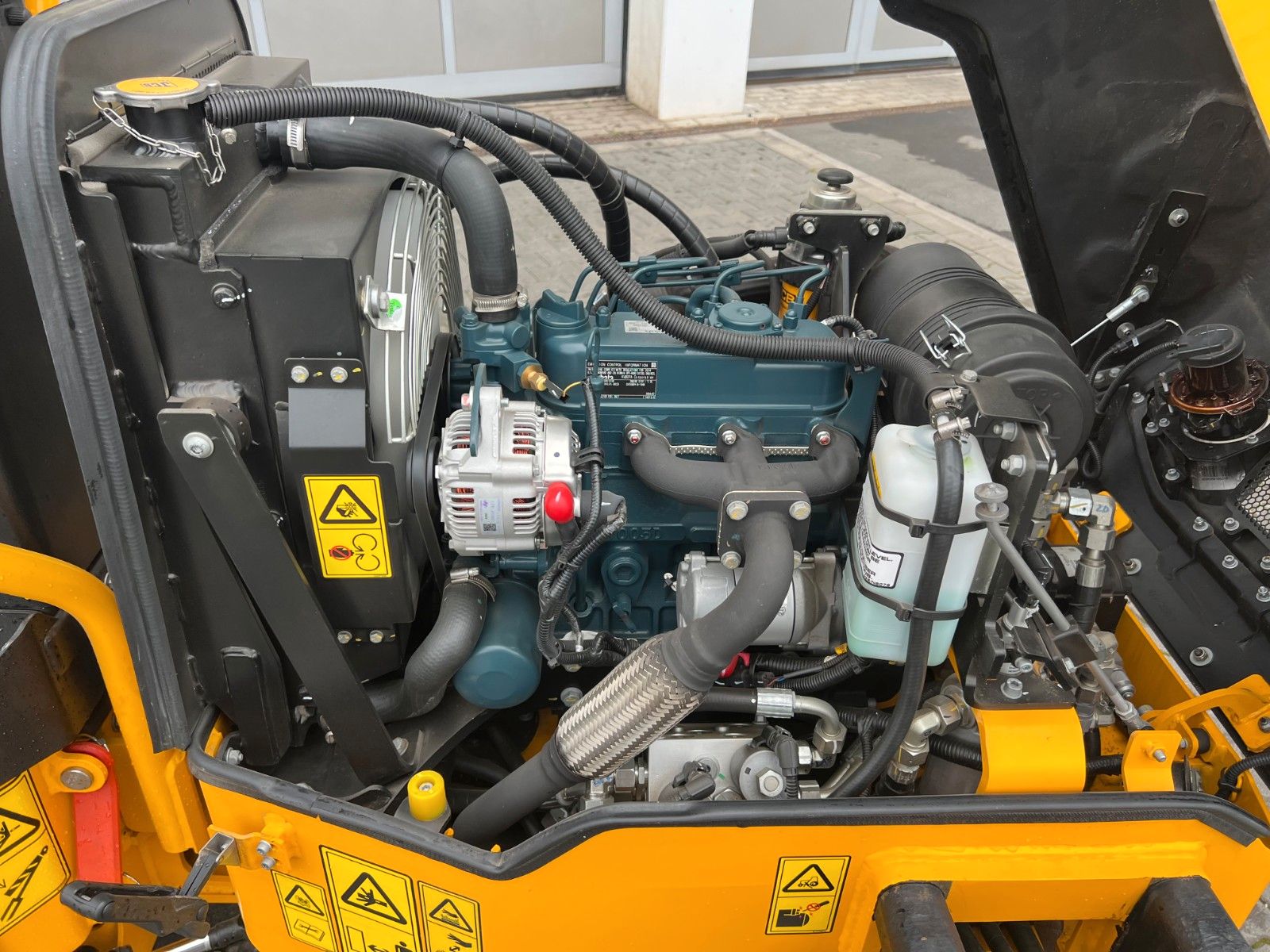Fahrzeugabbildung JCB CT 160-100 / 2025 / Wasser DEMO