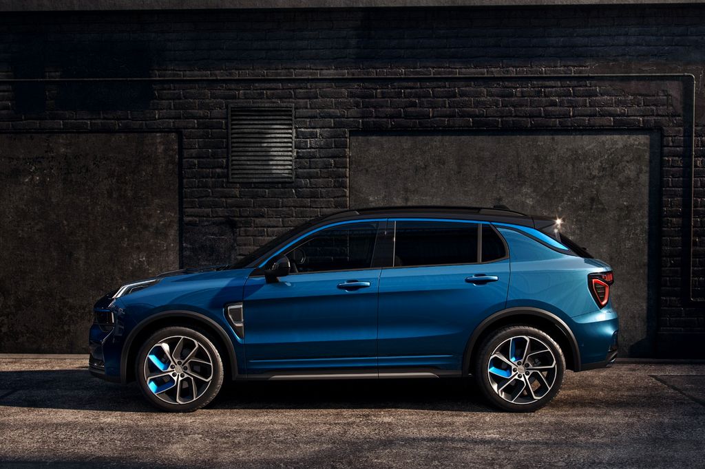 Lynk&Co 01 *HAUSTÜRLIEFERUNG*, Navi, LED, Pano, 360-Grad