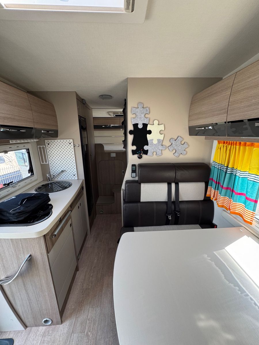 Fahrzeugabbildung Challenger C394