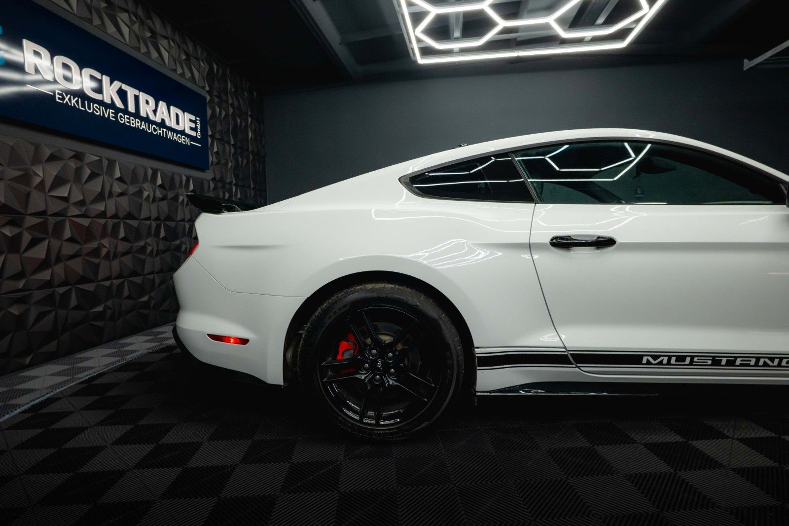 Fahrzeugabbildung Ford Mustang Shelby GT 500 5.0 V8 PREMIUM *ACC*LED*