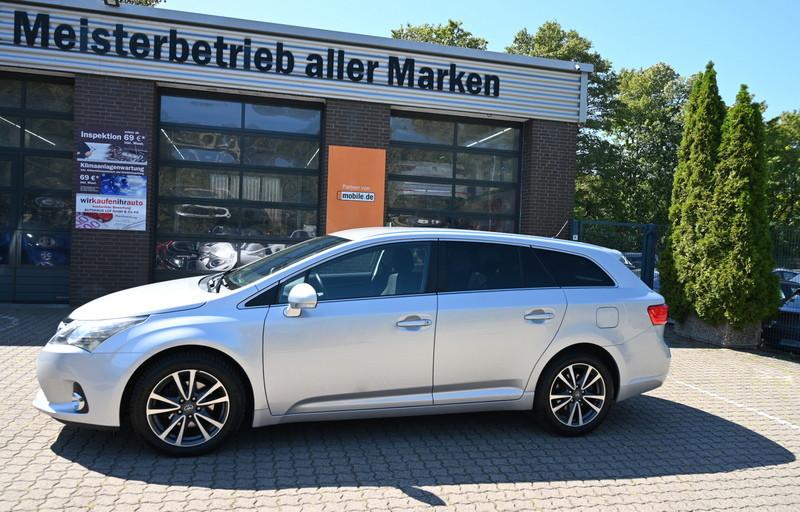 Toyota Avensis 2013 — engine 1.998 cm³, 124 HP (91kW)