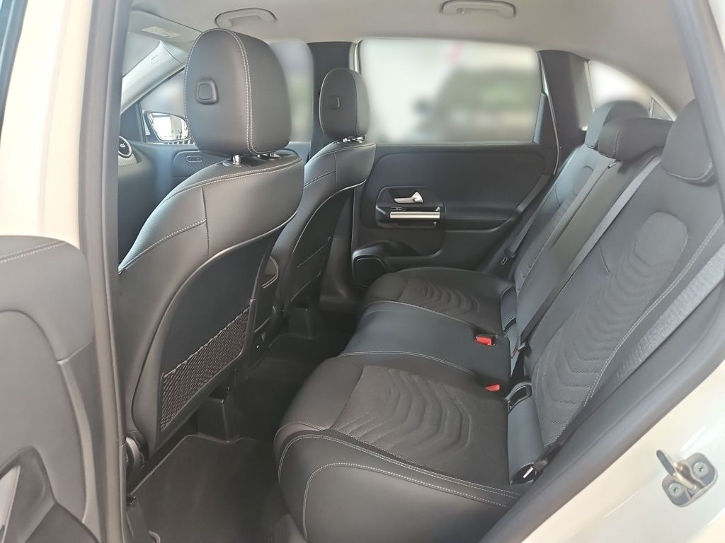 Fahrzeugabbildung Mercedes-Benz B 180 Progressive Navi LED SHZ Tempomat KAM DAB