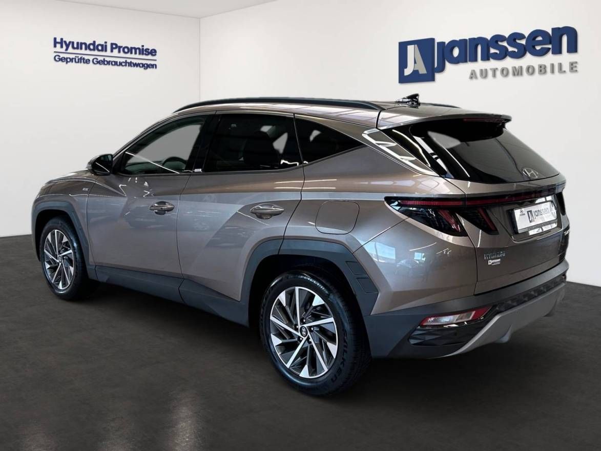 Fahrzeugabbildung Hyundai NEW Tucson 1.6 CRDi el. Heckklappe