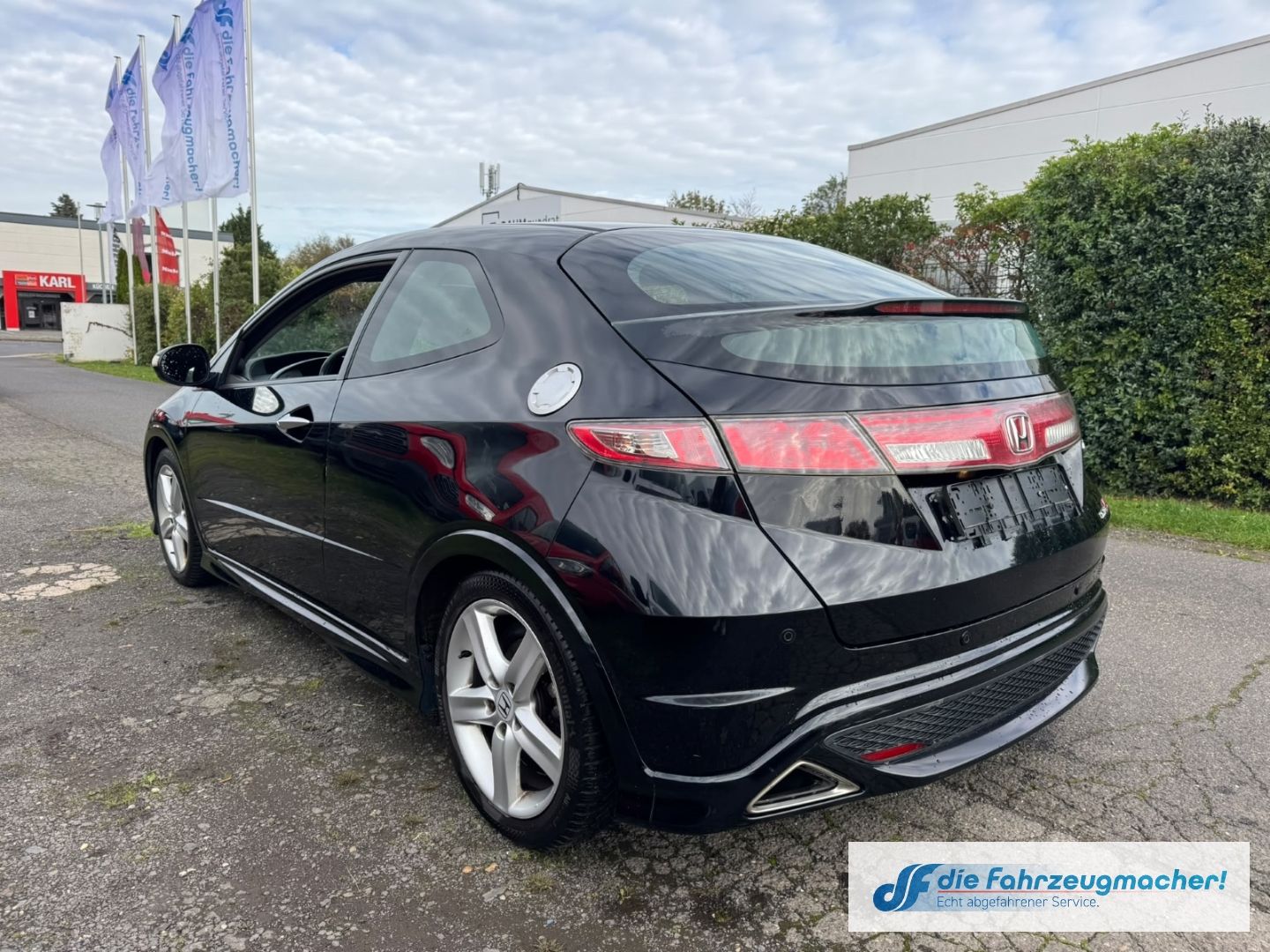Fahrzeugabbildung Honda Civic 1.8 Type S Klimaautom *EXPORT