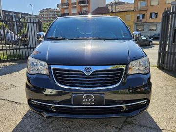 Lancia Voyager - 2