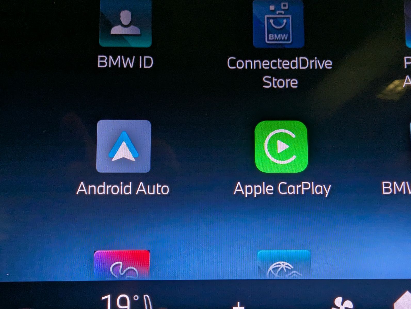 Fahrzeugabbildung BMW 220 Active Tourer i Travel-Paket Panorama AHK